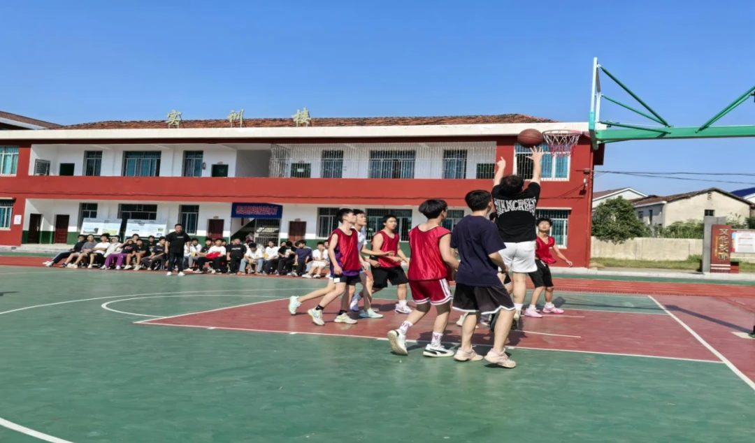刻苦训练篮球时如何避免受伤的建议_1